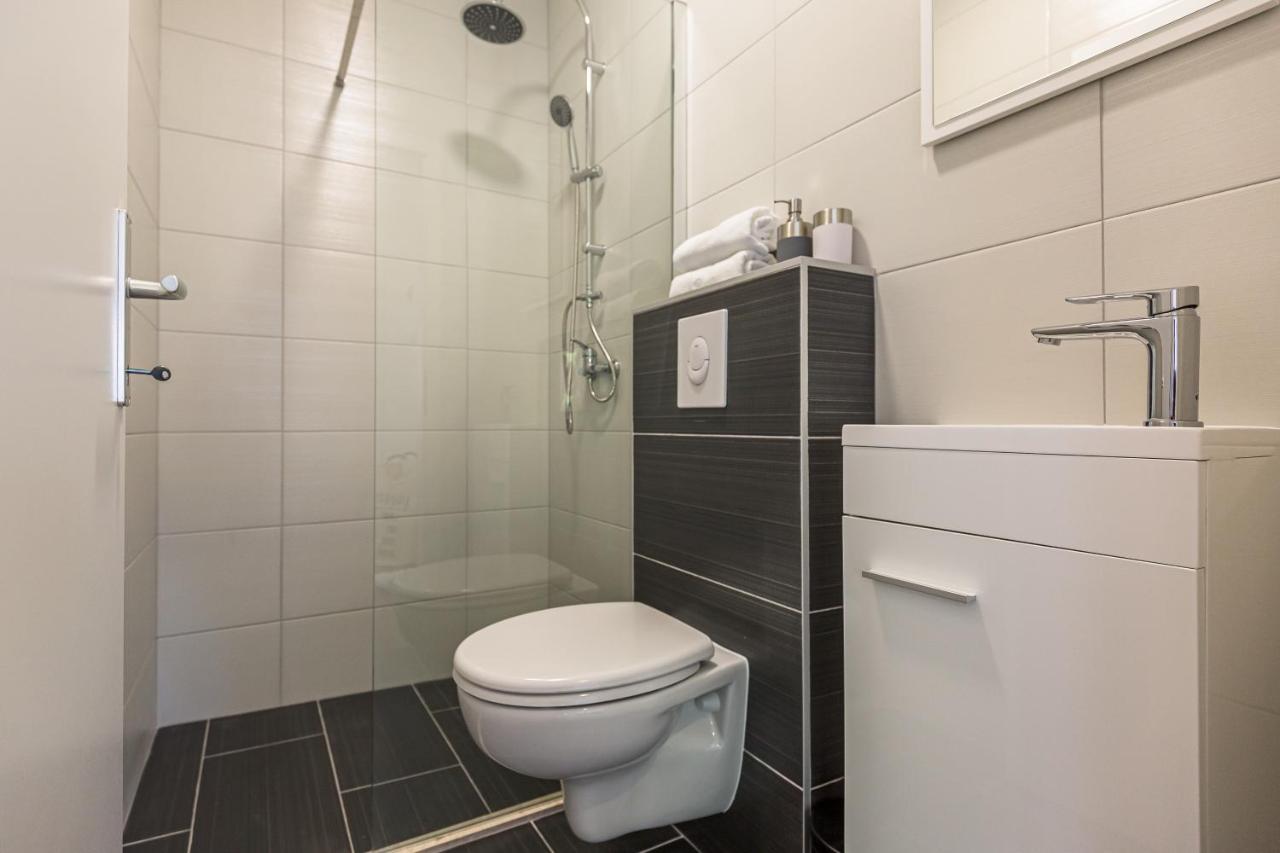 Luxury 2 Bedroom Apartment With Sea View 巴什卡沃达 外观 照片