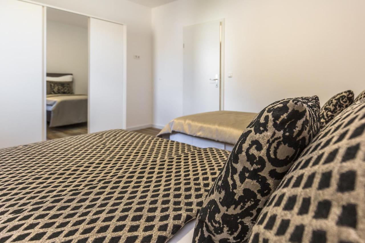 Luxury 2 Bedroom Apartment With Sea View 巴什卡沃达 外观 照片